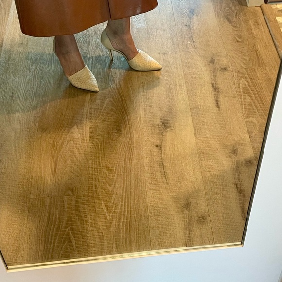 Vince Heels Size 8 - Picture 5 of 6